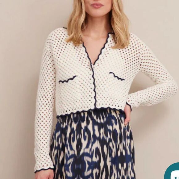 New CARA CARA Roma Cardigan Ivory Navy Crochet Medium - Picture 10 of 14